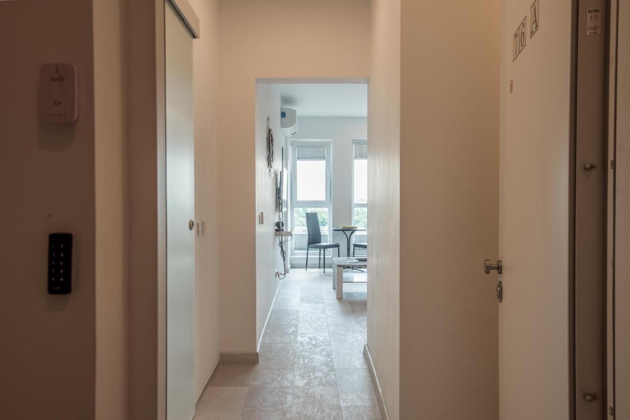 Cozy Penthousestudio Cityview W12 布加勒斯特 外观 照片