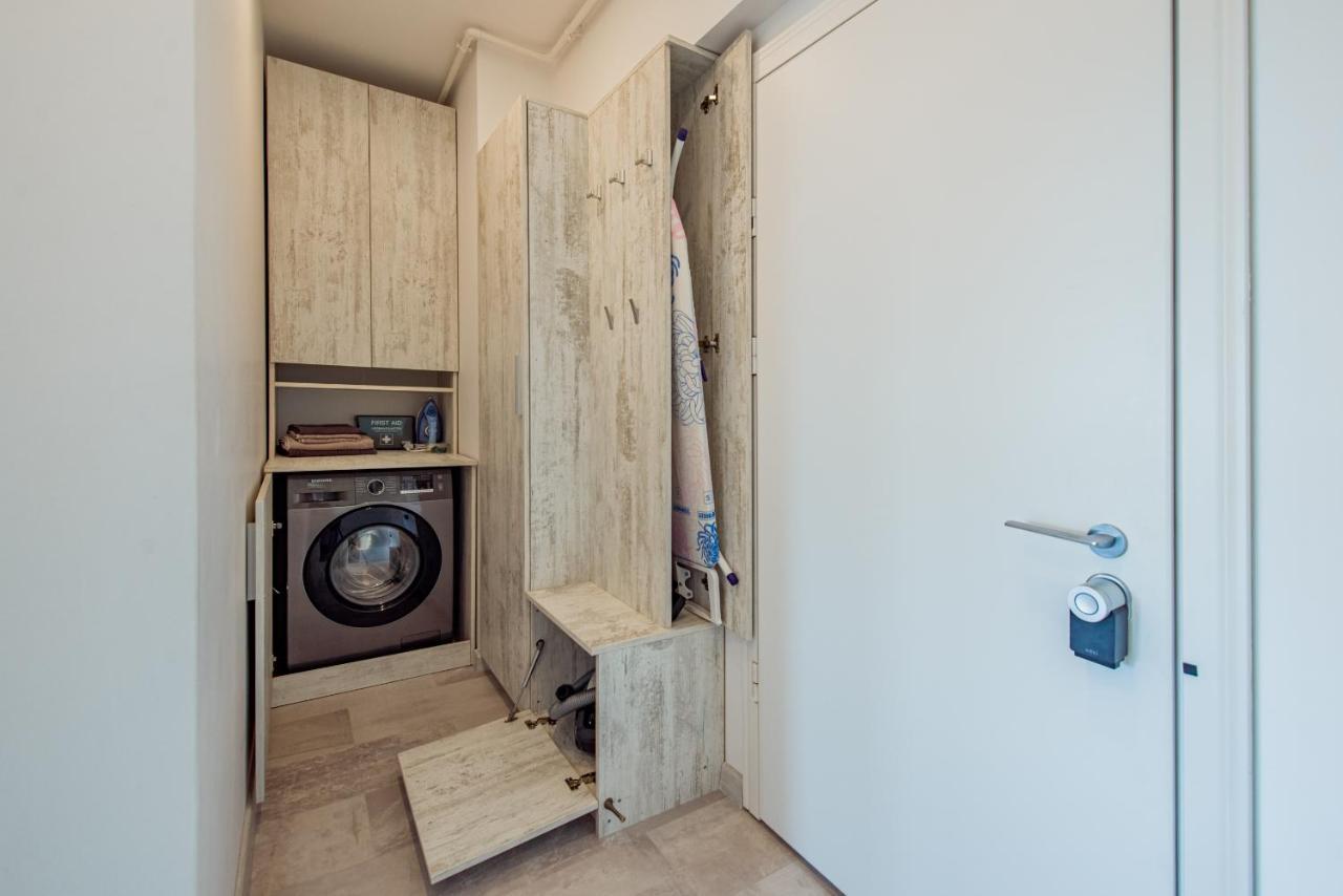 Cozy Penthousestudio Cityview W12 布加勒斯特 外观 照片