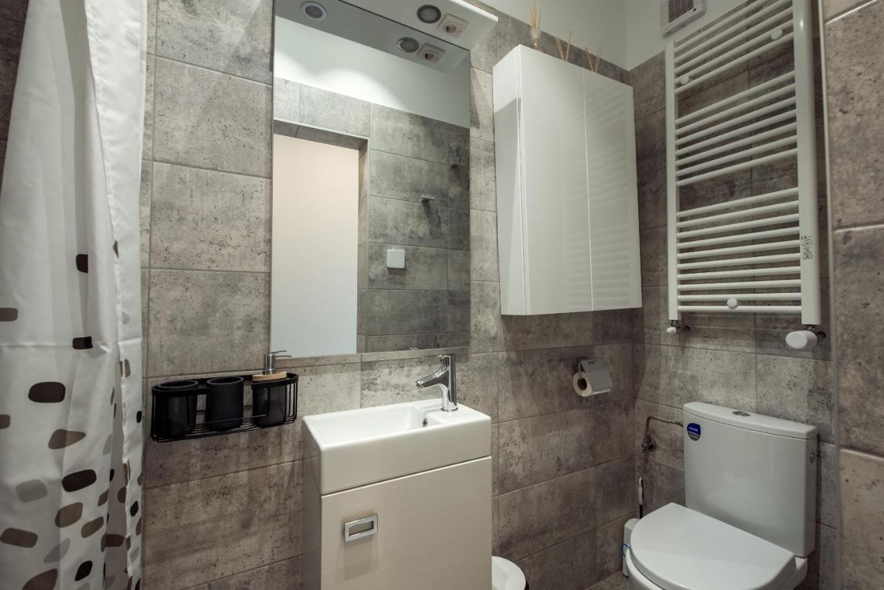 Cozy Penthousestudio Cityview W12 布加勒斯特 外观 照片